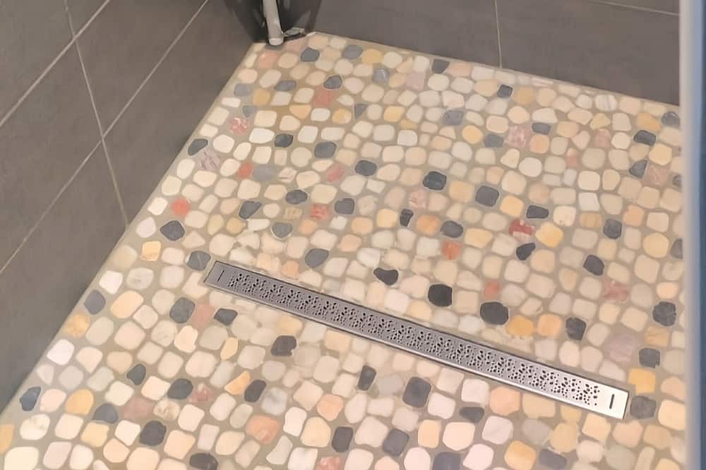 Photo of Bathroom in Parleboscq