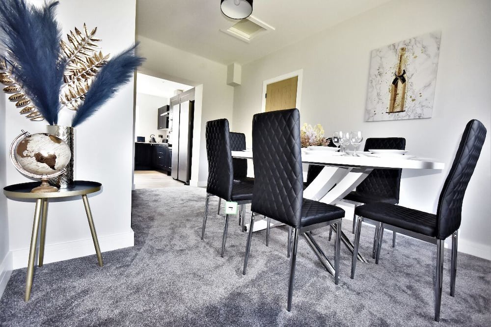 Photo of Others in Little Washbourne