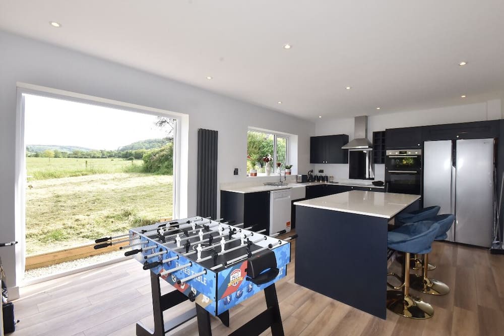 Photo of Bedroom in Little Washbourne