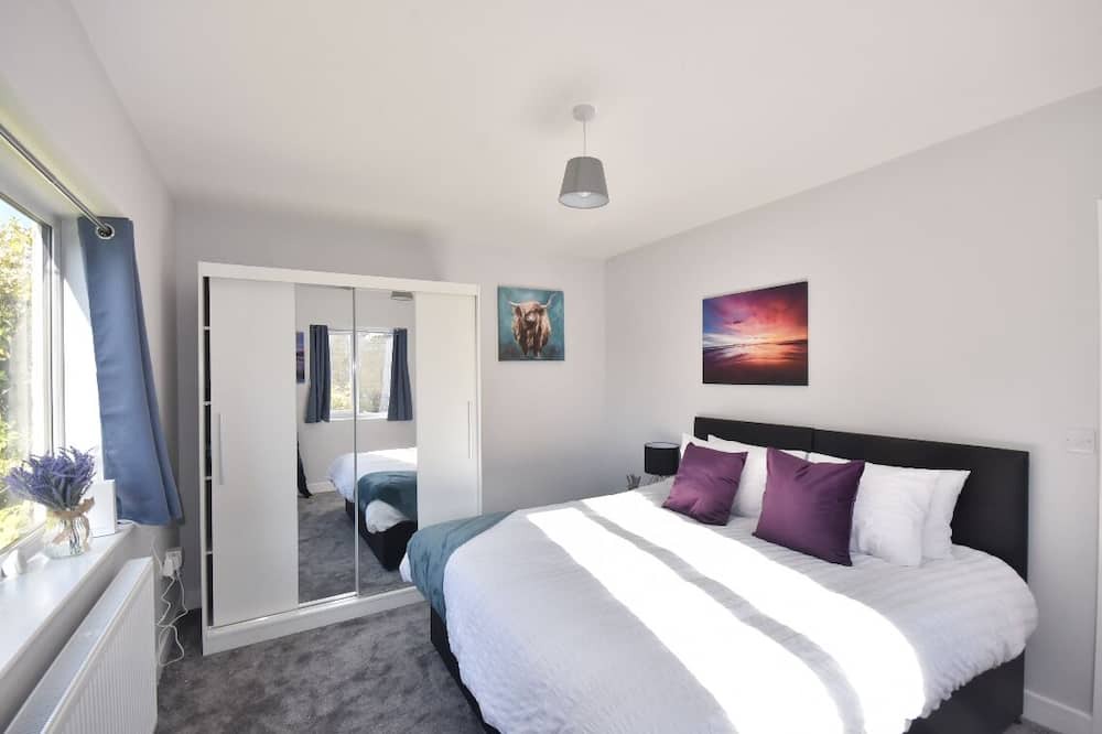 Photo of Bedroom in Little Washbourne