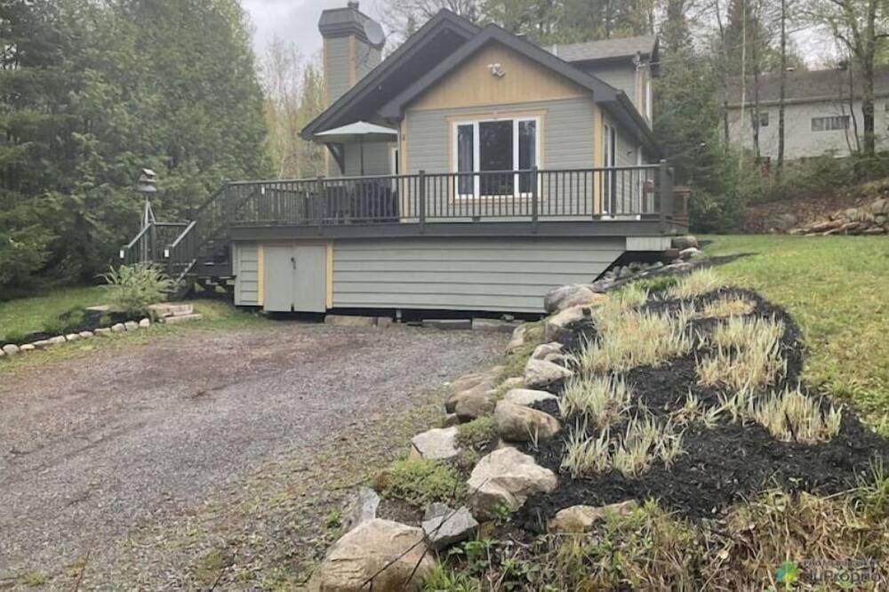 Photo of Outdoor in Sainte-Marguerite-du-Lac-Masson