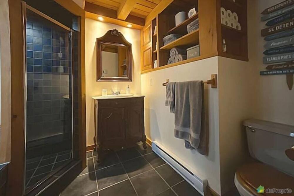 Photo of Bathroom in Sainte-Marguerite-du-Lac-Masson