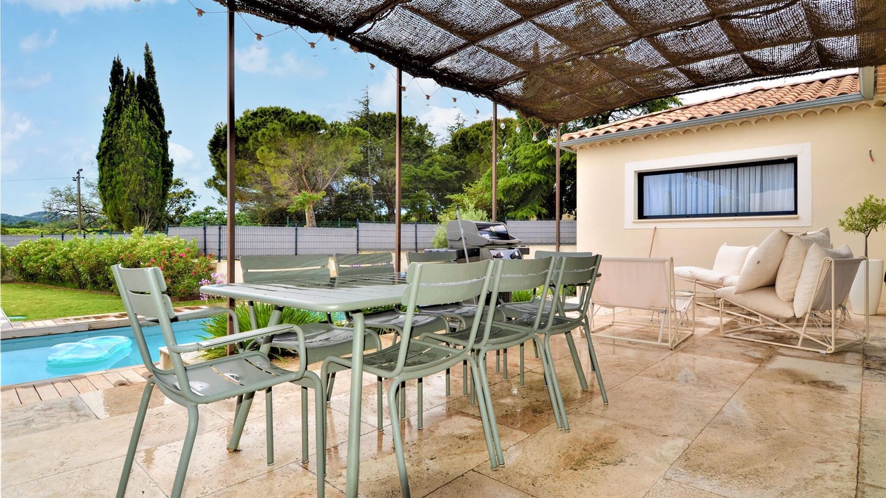 Photo of Outdoor in Saint-Laurent-des-Arbres