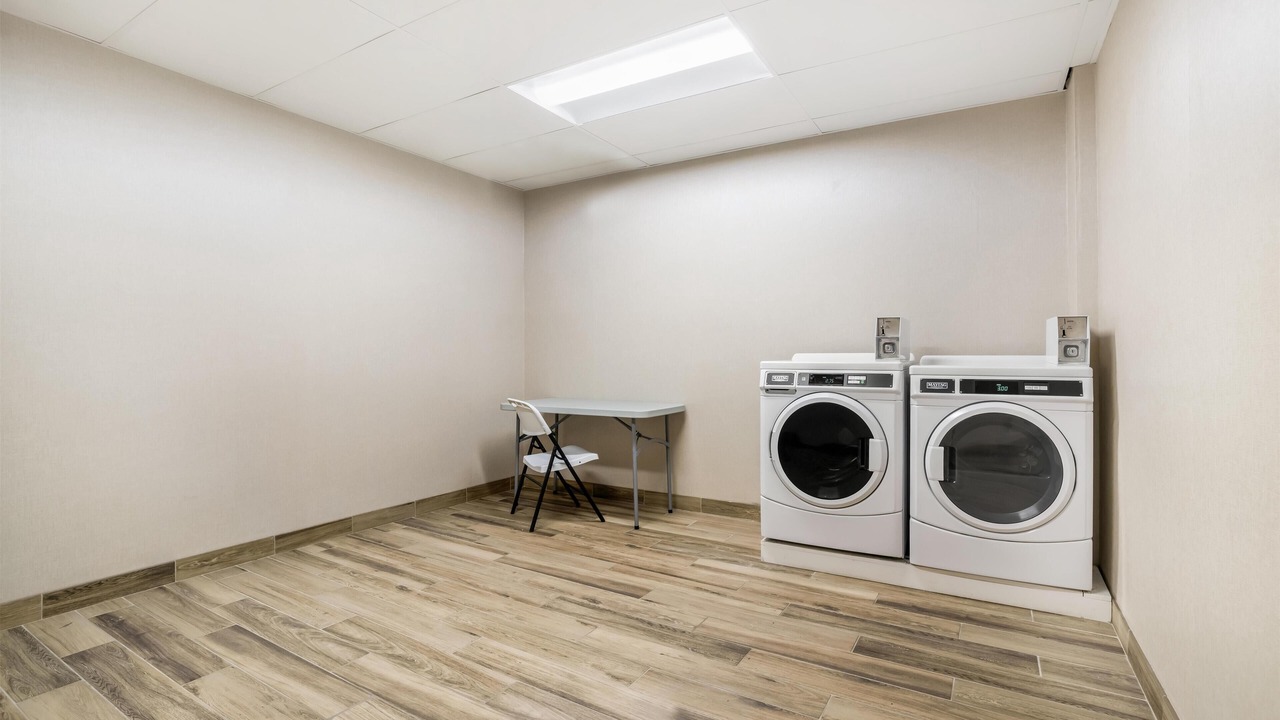 Photo of Bedroom in Fort Myers River District