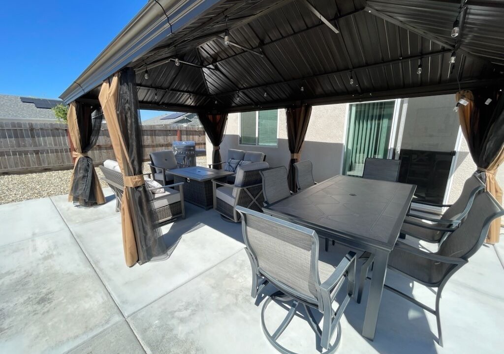 Photo of Patio Balcony in Linda