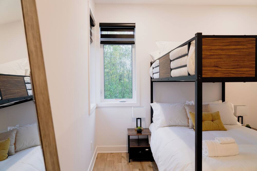 Photo of Bedroom in Saint-Alphonse-Rodriguez