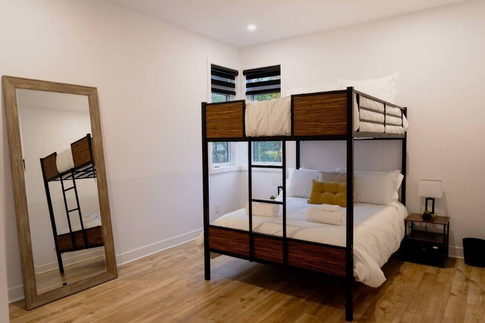 Photo of Bedroom in Saint-Alphonse-Rodriguez