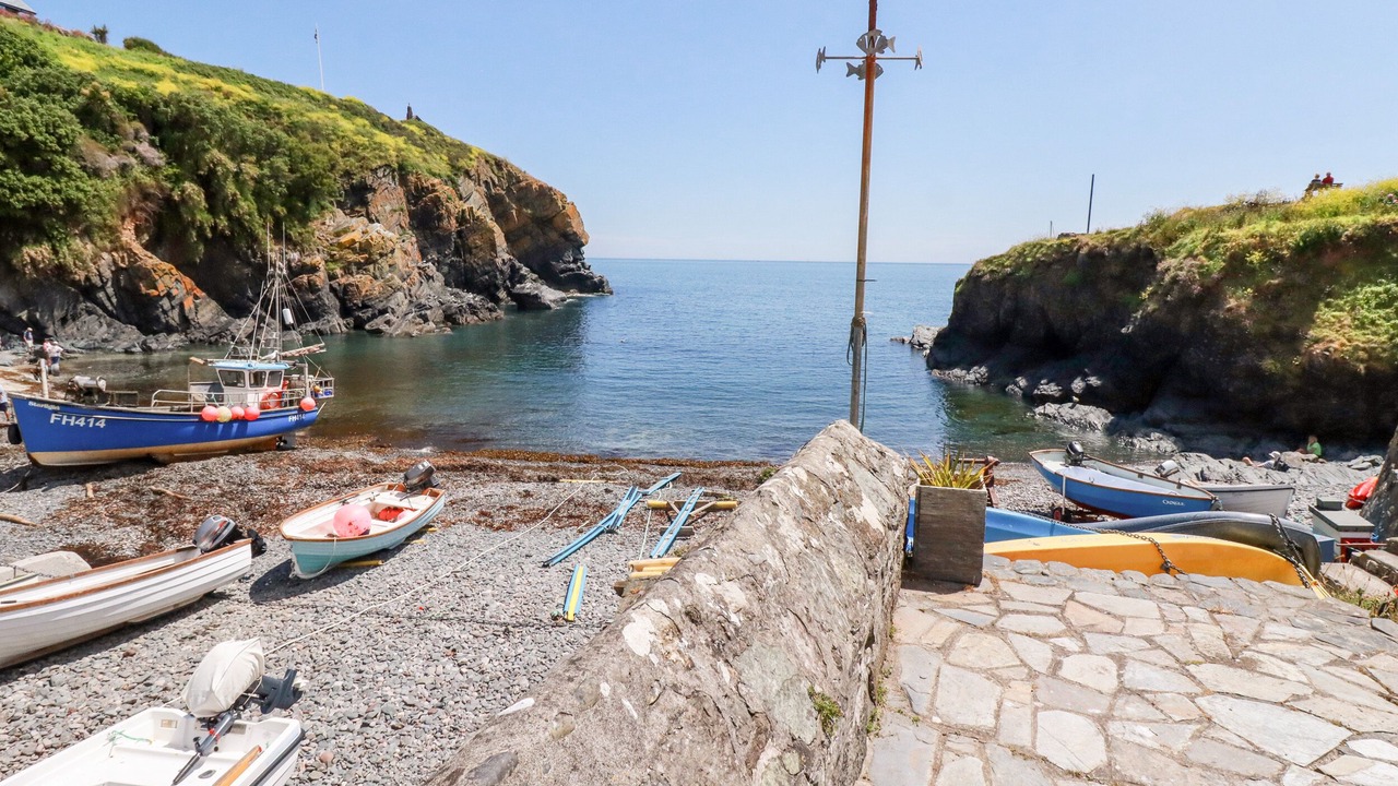 Photo of Others in Cadgwith