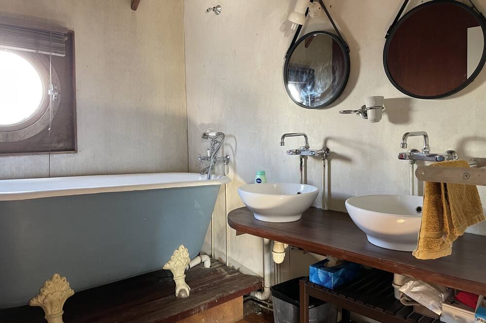 Photo of Bathroom in Madeleine-Champ de Mars