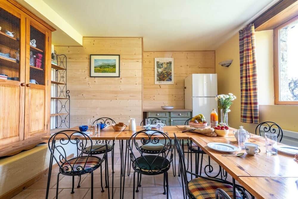 Photo of Others in Bourdeaux