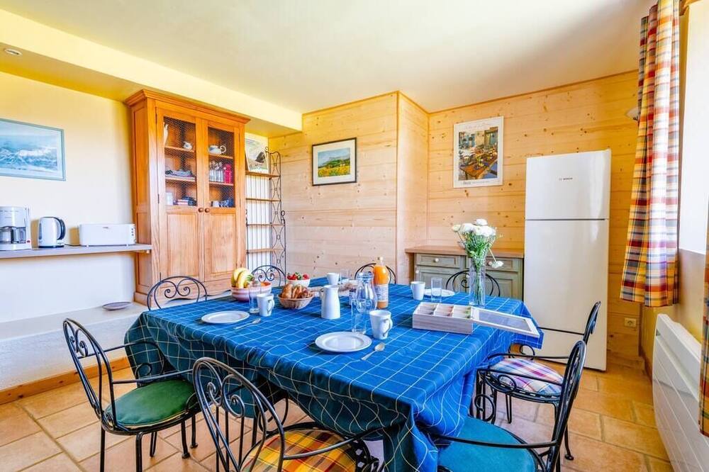 Photo of Others in Bourdeaux