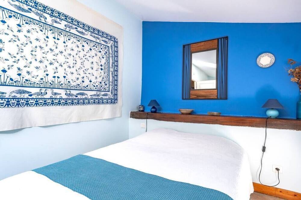 Photo of Others in Bourdeaux