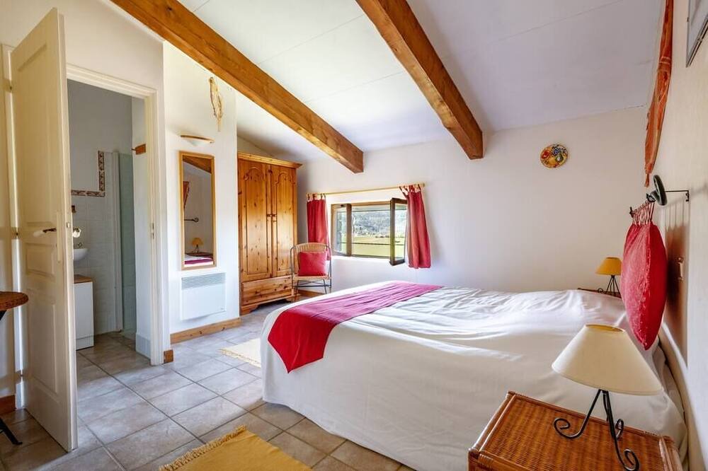 Photo of Others in Bourdeaux