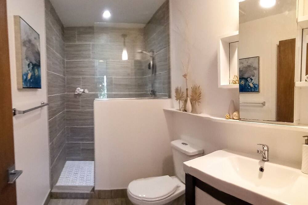 Photo of Bathroom in Trois-Rivieres