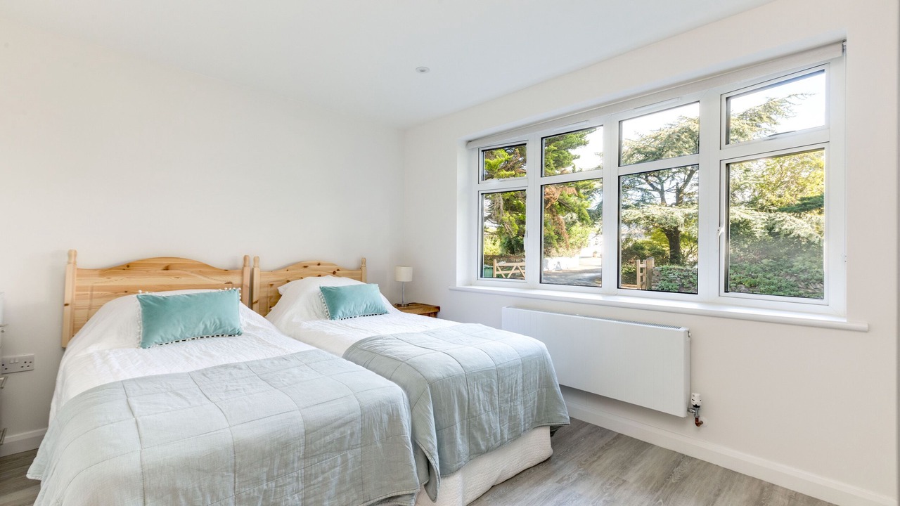 Photo of Others in Rock