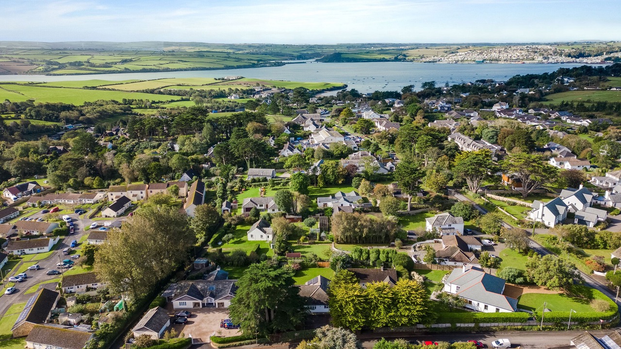 Photo of Others in Rock