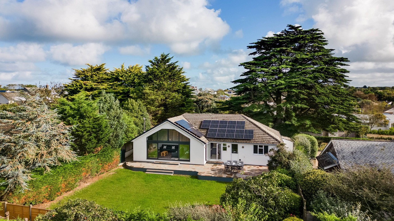 Photo of Others in Rock