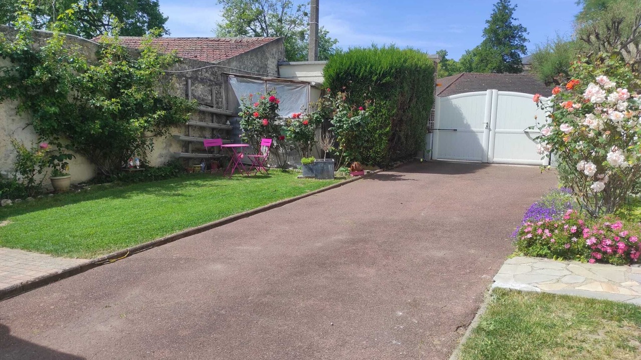 Photo of Outdoor in Septeuil