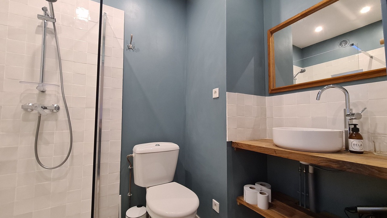 Photo of Bathroom in Scoury