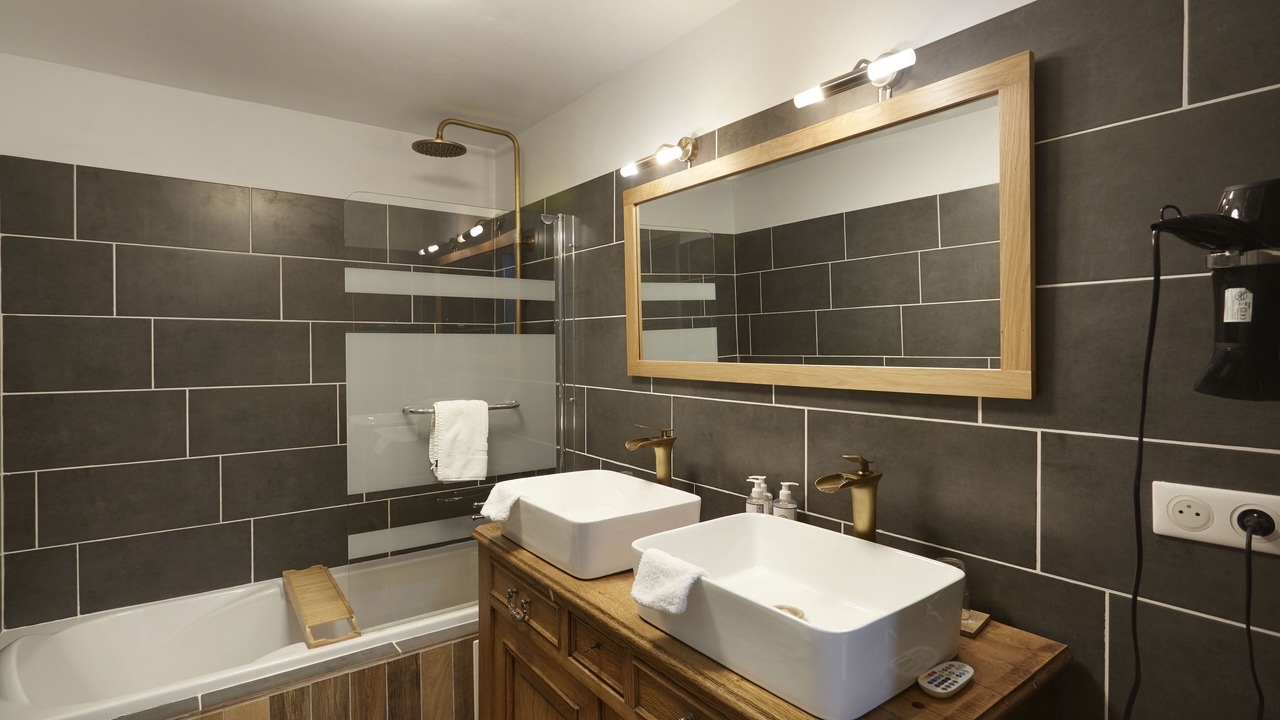 Photo of Bathroom in Bersaillin