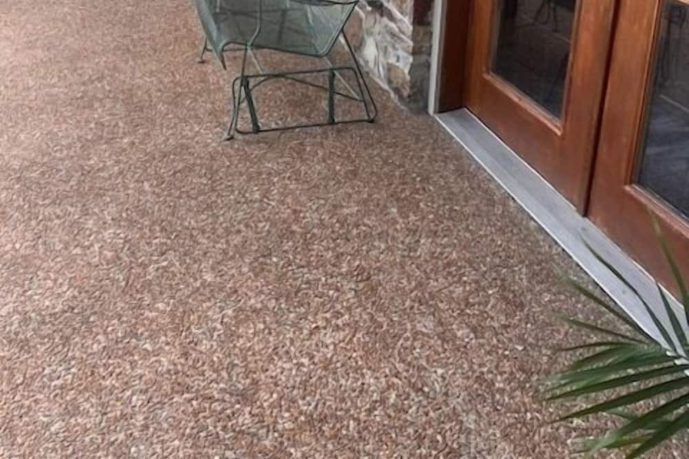 Photo of Patio Balcony in Horseshoe Bend