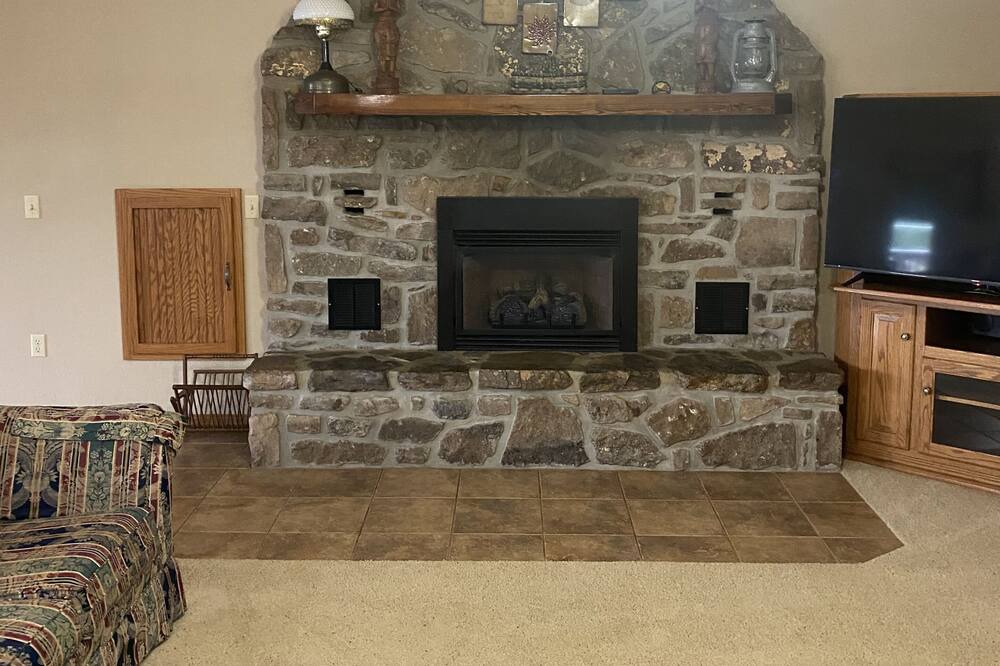 Photo of Livingroom in Horseshoe Bend