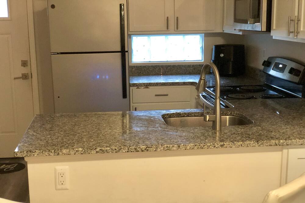 Photo of Kitchen in Warren