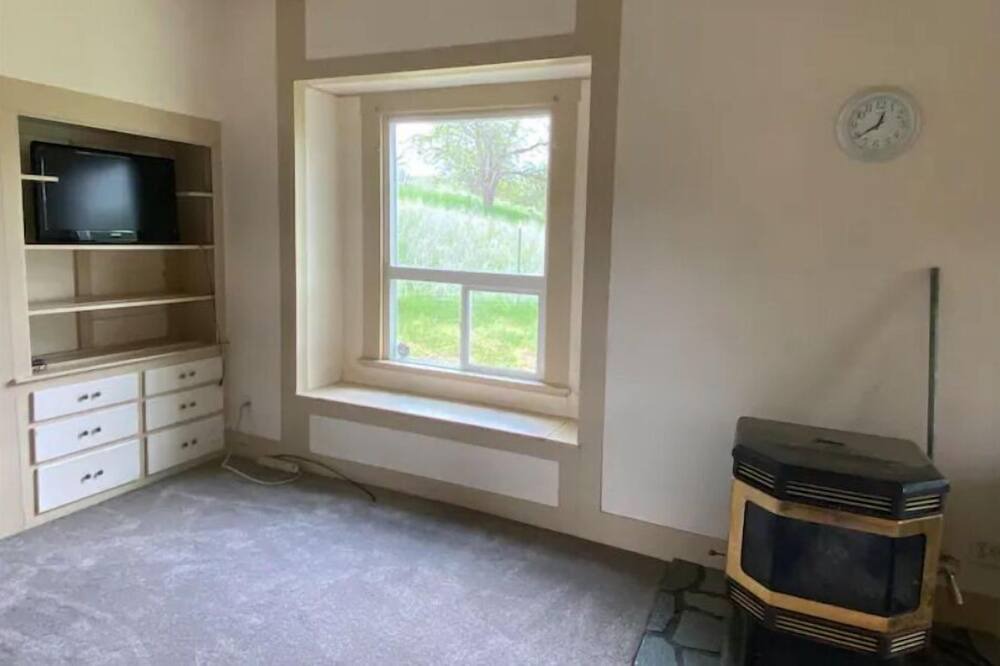 Photo of Others in Central Point