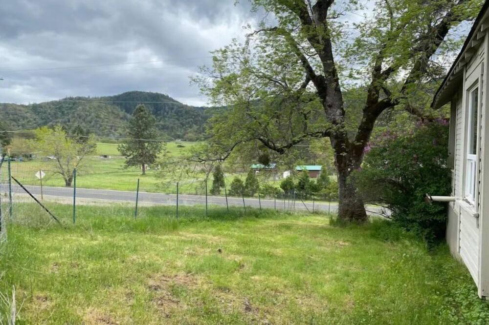 Photo of Outdoor in Central Point