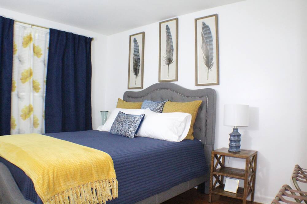 Photo of Bedroom in Hackensack