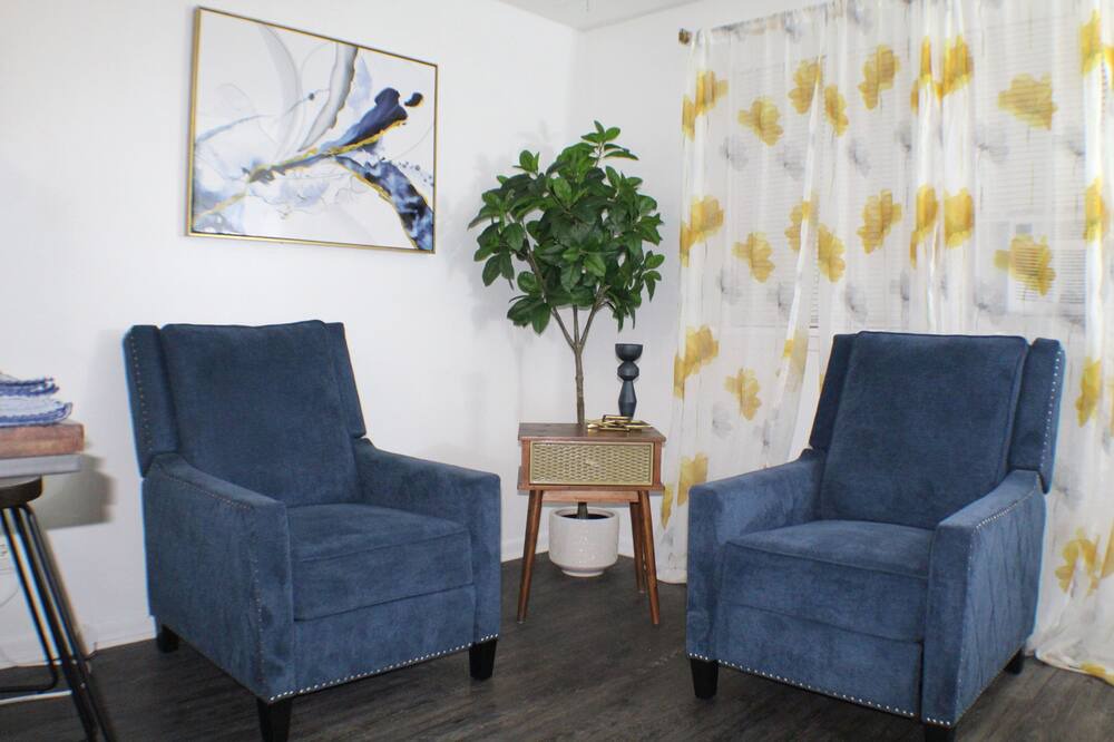 Photo of Livingroom in Hackensack