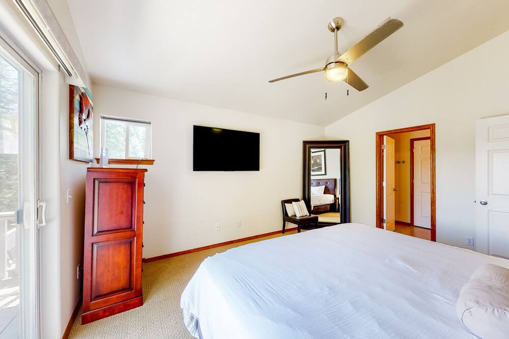 Photo of Others in Rockford Bay