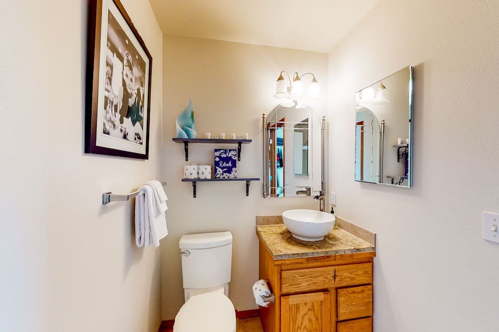 Photo of Others in Rockford Bay