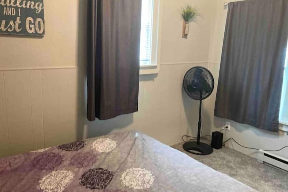 Photo of Bedroom in Guttenberg