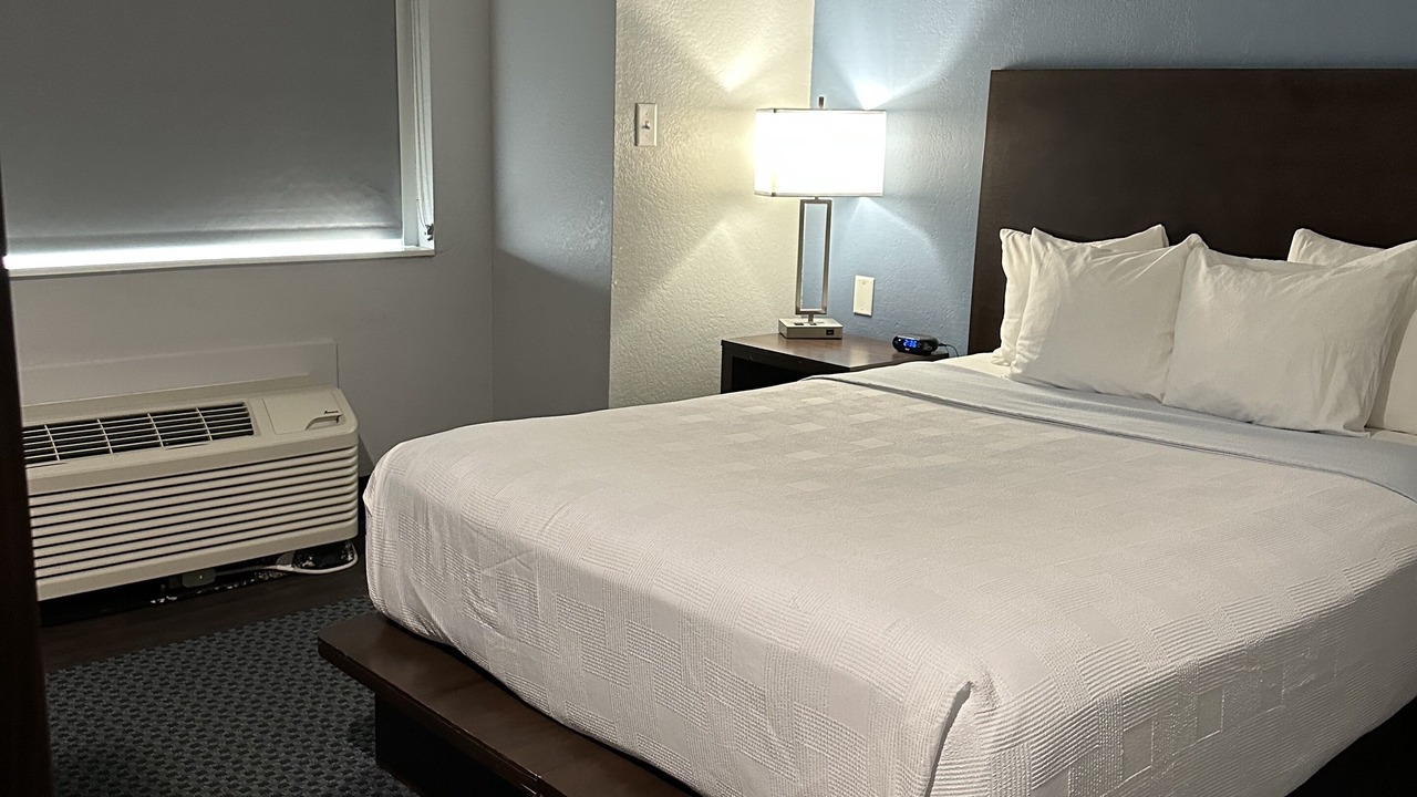Photo of Bedroom in Hinton