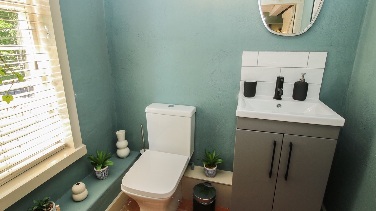 Photo of Bathroom in Coalbrookdale