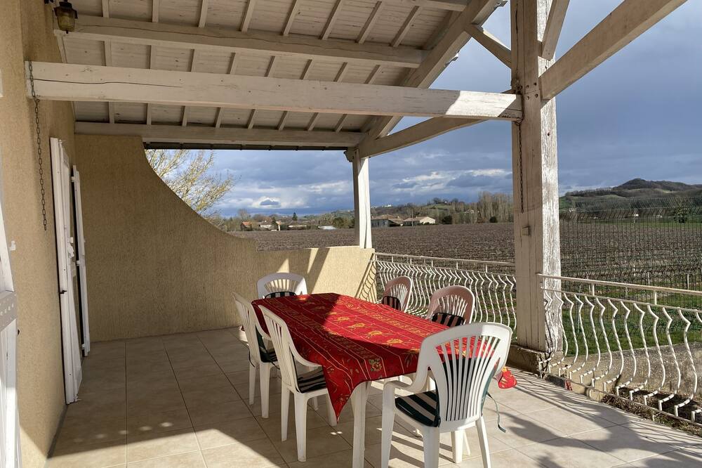 Photo of Outdoor in Castelnau-de-Montmiral
