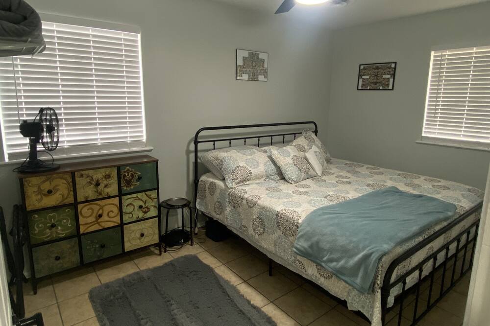 Photo of Bedroom in Abilene