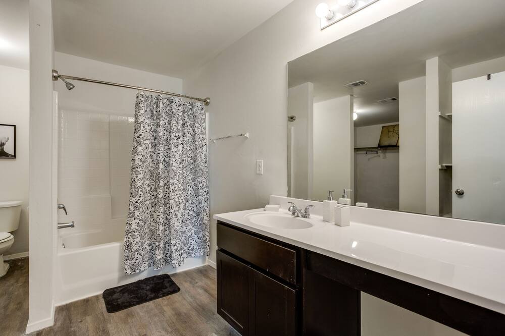 Photo of Bathroom in Chickasha