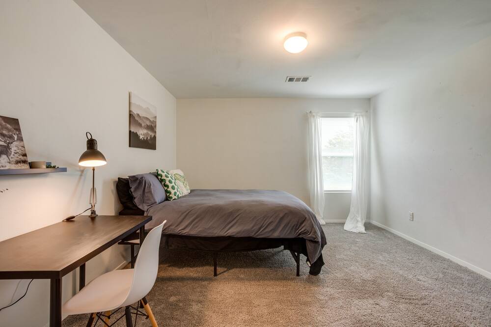 Photo of Bedroom in Chickasha