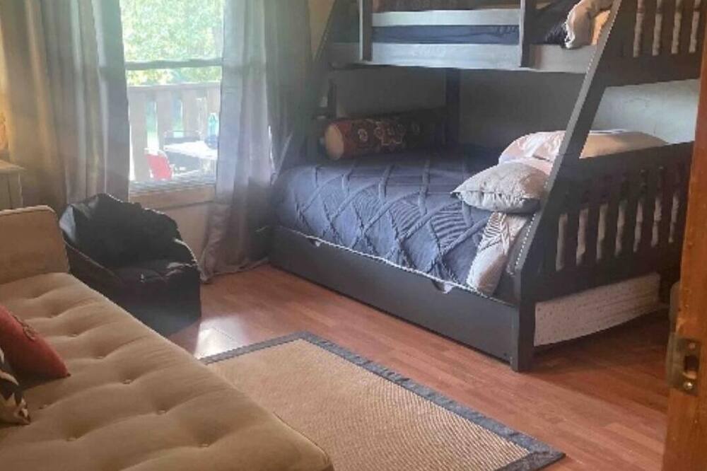 Photo of Bedroom in Lindale