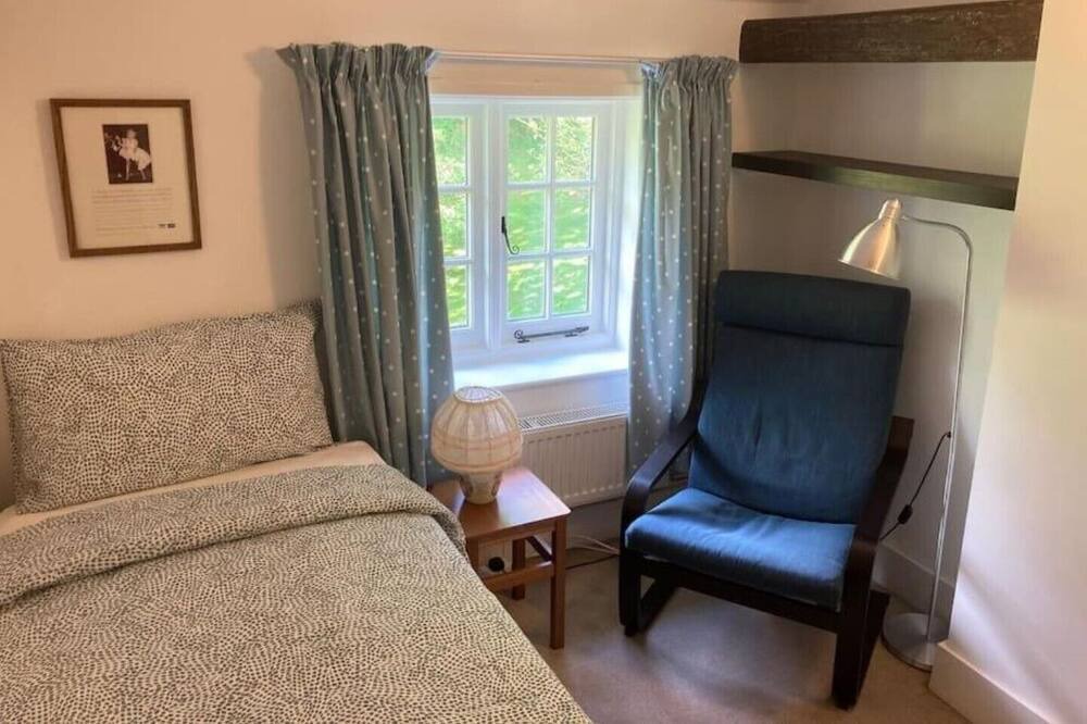 Photo of Bedroom in Crowborough