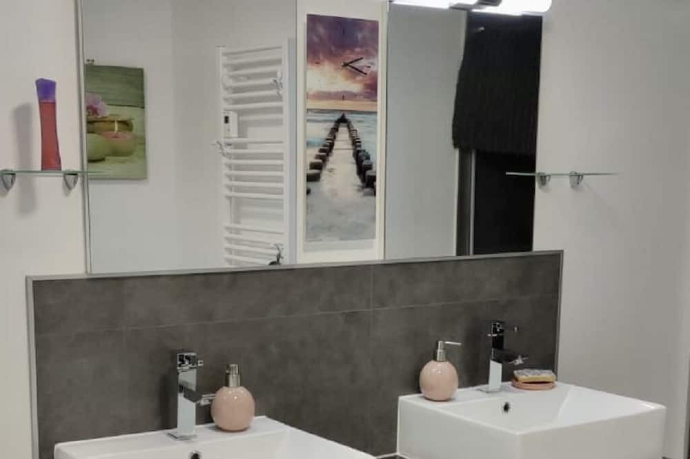 Photo of Bathroom in Albi