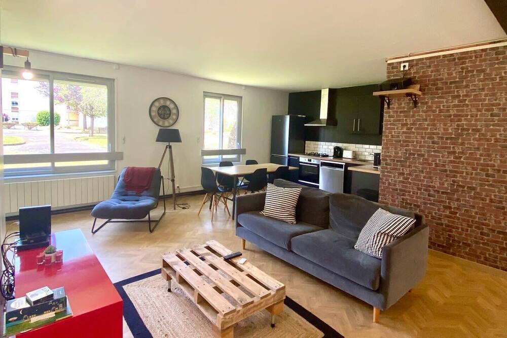 Photo of Livingroom in Poitiers