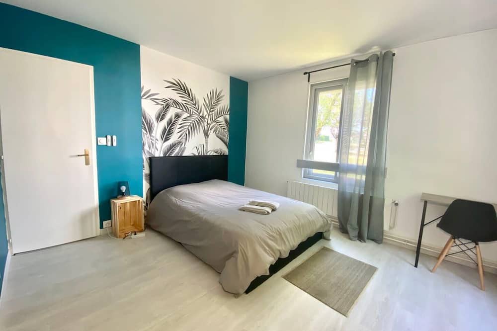 Photo of Bedroom in Poitiers