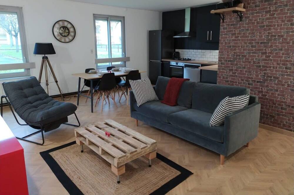 Photo of Livingroom in Poitiers