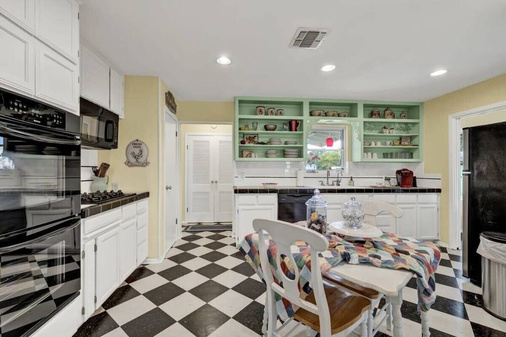 Photo of Kitchen in Comfort