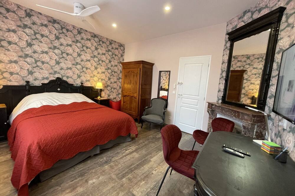 Photo of Bedroom in Peronne