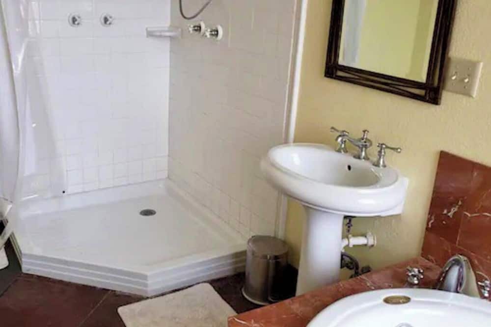 Photo of Bathroom in Merkel