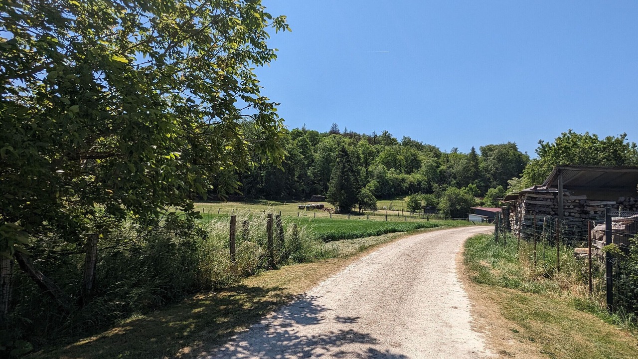 Photo of Outdoor in Longeaux